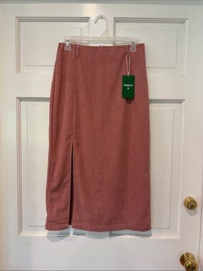 HALARA Dusty Rose Corduroy Midi Skirt with Front Slit